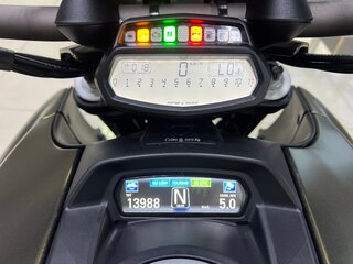 2012 Ducati Diavel, золотистый, 1050000 рублей, вид 3