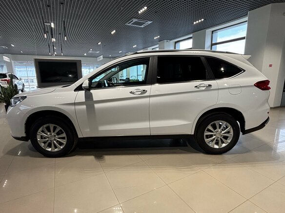 2026 Haval M6 II, белый - вид 2