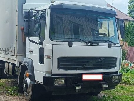2000 Volvo FL, белый, 1700000 рублей, вид 1