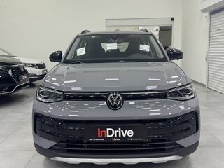 2026 Volkswagen Tharu XR 300 TSI, серый, 3090000 рублей, вид 2
