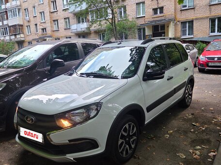 2023 Lada (ВАЗ) Granta Cross I Рестайлинг, белый, 850000 рублей, вид 1