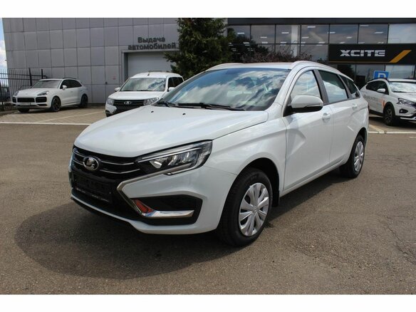 2026 Lada (ВАЗ) Vesta SW I Рестайлинг (NG), белый, 1815000 рублей - вид 1