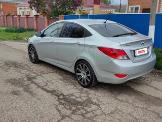 2012 Hyundai Solaris I, серебристый, 920000 рублей, вид 5