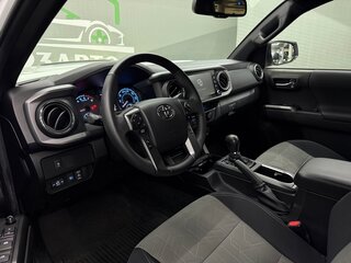 2022 Toyota Tacoma III, белый, 5190000 рублей, вид 5