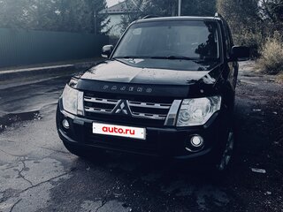 2012 Mitsubishi Pajero IV Рестайлинг 1, чёрный, 1780000 рублей, вид 2