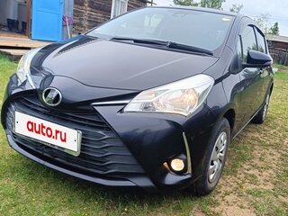 2018 Toyota Vitz III (XP130) Рестайлинг 2, чёрный, 850000 рублей, вид 1