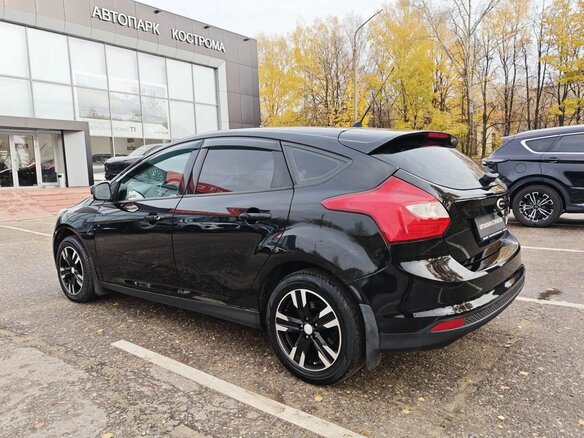 2013 Ford Focus III, чёрный, 799000 рублей - вид 5