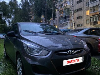 2013 Hyundai Solaris I, серый, 1350000 рублей, вид 3