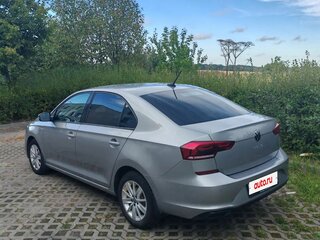 2021 Volkswagen Polo VI, серый, 1590000 рублей, вид 5