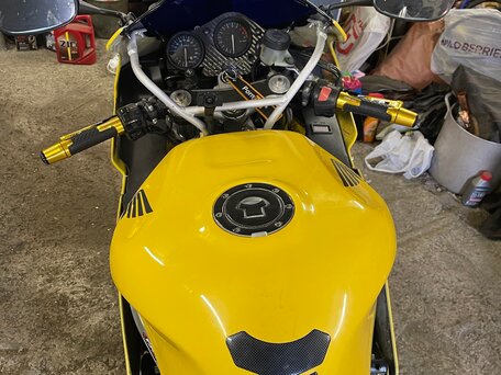 1996 Honda CBR 900RR Fireblade, жёлтый, 360000 рублей, вид 5