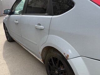 2007 Ford Focus II, серебристый, 290000 рублей, вид 3