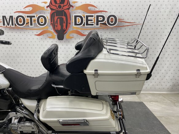 2005 Harley-Davidson Electra Glide, белый, 619000 рублей - вид 7