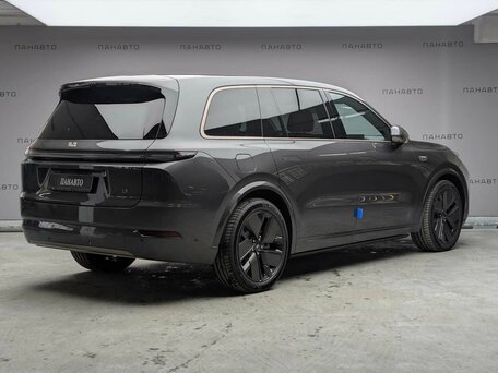 2025 Li Auto (Lixiang) L9 52.3 kWh I Рестайлинг, серый, 11790000 рублей, вид 3