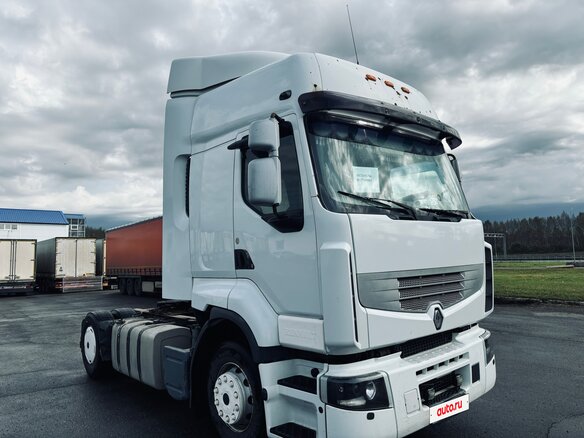 2011 Renault Premium, белый, 1250000 рублей