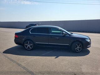 2011 Skoda Superb DSG II, чёрный, 900000 рублей, вид 5