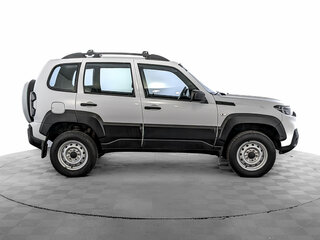 2024 Lada (ВАЗ) Niva Travel I, белый, 970000 рублей, вид 4