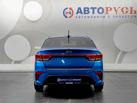 2017 Kia Rio IV, синий, 1213000 рублей, вид 4