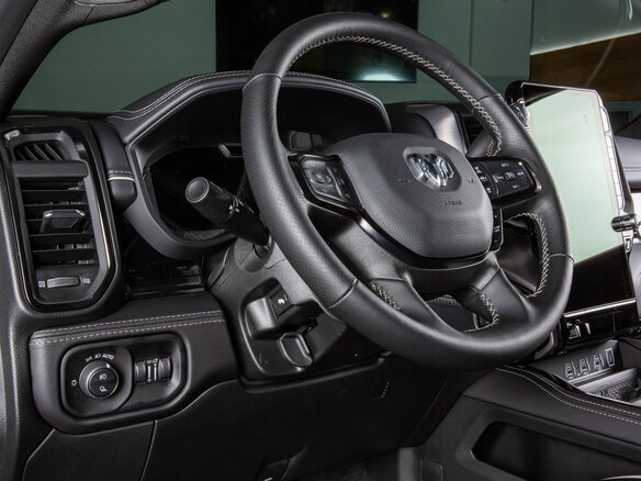 2026 RAM 2500, серый - вид 10