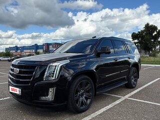 2016 Cadillac Escalade IV, чёрный, 3399999 рублей, вид 2