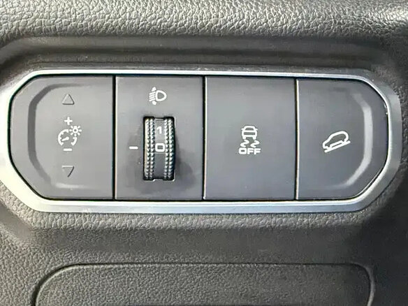 2022 Haval Chitu, белый, 1082000 рублей - вид 16
