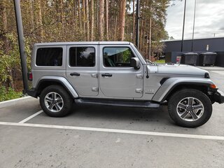 2020 Jeep Wrangler IV (JL), серый, 3700000 рублей, вид 5