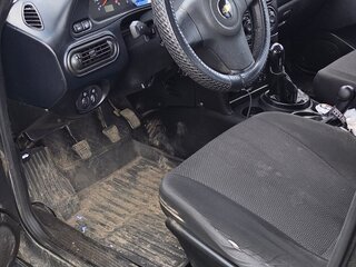 2011 Chevrolet Niva I Рестайлинг, чёрный, 510000 рублей, вид 3