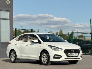 2018 Hyundai Solaris II, белый, 1399000 рублей, вид 4