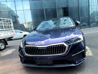 2021 Skoda Octavia IV (A8), фиолетовый, 2160000 рублей, вид 3