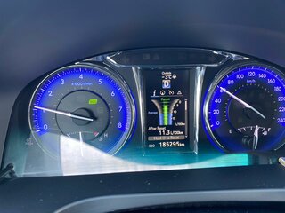 2017 Toyota Camry VII (XV50) Рестайлинг, чёрный, 3000000 рублей, вид 3