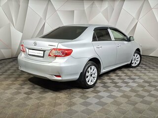 2011 Toyota Corolla X (E140, E150) Рестайлинг, серебристый, 959000 рублей, вид 2