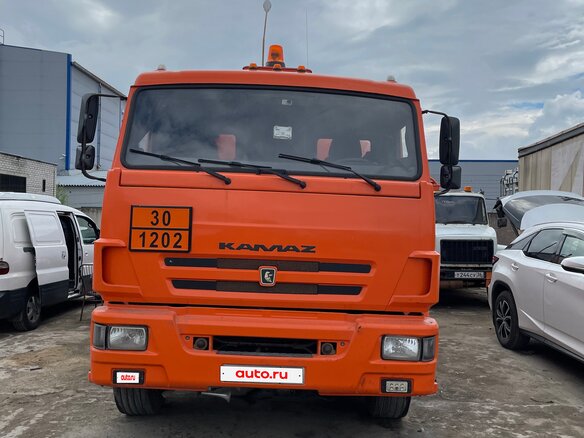 2012 КамАЗ 65115, оранжевый, 3500000 рублей - вид 8