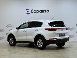 2016 Kia Sportage IV, белый, 1655000 рублей, вид 4