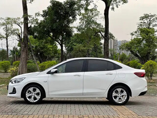 2021 Chevrolet Onix II, белый, 936000 рублей, вид 4