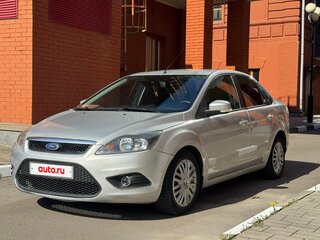 2008 Ford Focus II Рестайлинг, серебристый, 490000 рублей, вид 1