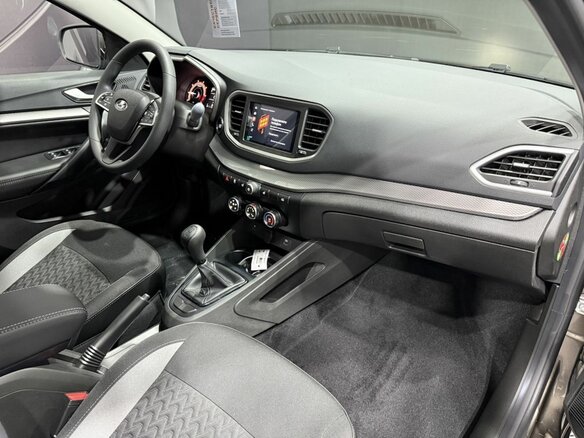 2026 Lada (ВАЗ) Vesta SW I Рестайлинг (NG), коричневый, 1835000 рублей - вид 8