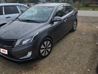 2013 Kia Rio 4-speed III, серый, 1050000 рублей, вид 1