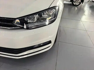 2022 Volkswagen Touran L II, белый, 1343911 рублей, вид 3