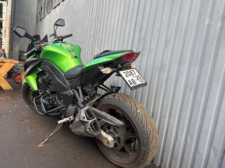 2011 Kawasaki Z 1000, зелёный, 650000 рублей, вид 3