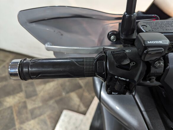 2015 Honda Silver Wing 600, серый, 595000 рублей - вид 10