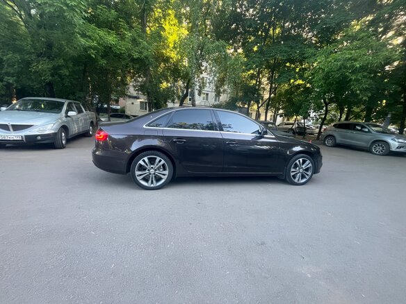 2013 Audi A4 IV (B8) Рестайлинг, коричневый, 1200000 рублей - вид 12