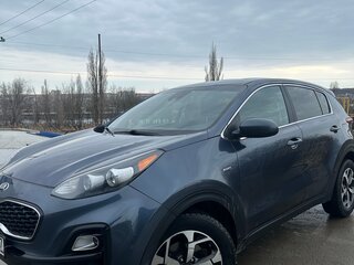 2020 Kia Sportage IV Рестайлинг, синий, 1730000 рублей, вид 3