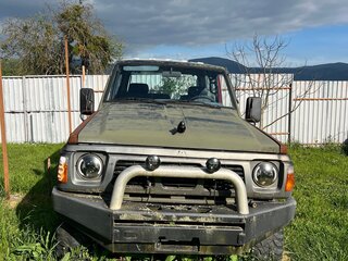 1992 Nissan Patrol IV (Y60), синий, 350000 рублей, вид 3