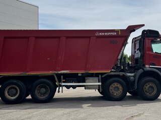 2021 Mercedes-Benz Arocs, красный, 8800000 рублей, вид 4