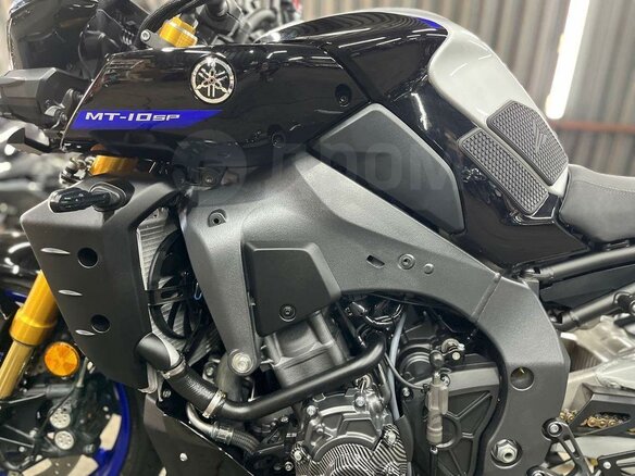 2021 Yamaha MT-10SP, серебристый, 1780000 рублей - вид 18