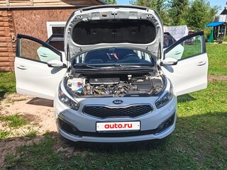 2018 Kia Ceed II Рестайлинг, белый, 2000000 рублей, вид 4