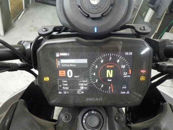 2025 Ducati Diavel V4, чёрный, 1950000 рублей - вид 6