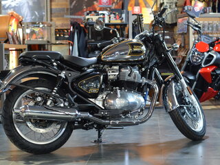 2026 Royal Enfield Classic 650, чёрный, 732000 рублей, вид 3