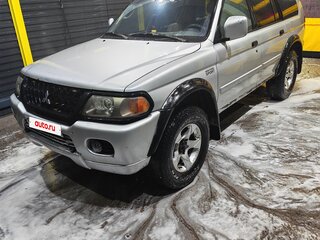 2002 Mitsubishi Montero Sport I, серебристый, 750000 рублей, вид 1