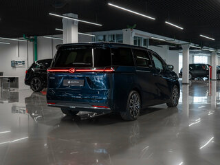 2024 GAC Trumpchi E8, синий, 4600000 рублей, вид 4