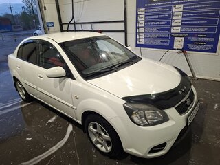 2011 Kia Rio II Рестайлинг, белый, 390000 рублей, вид 2